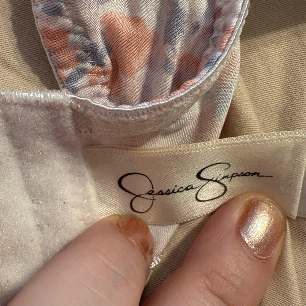 Jessica Simpson - Picture 14 of 14